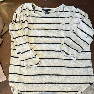 3/4 sleeve flowy shirt